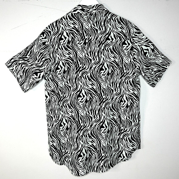 Sandrine Rose Desir Zebra Print S/S Pearl Snap Shirt Women XS NWT Oversized - Picture 3 of 11
